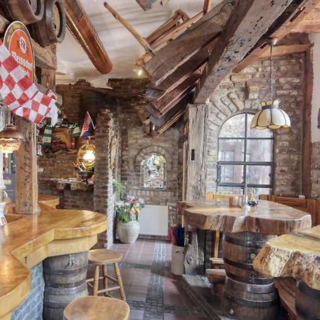 Hotel Restaurant Mathildenhof プルハイム エクステリア 写真