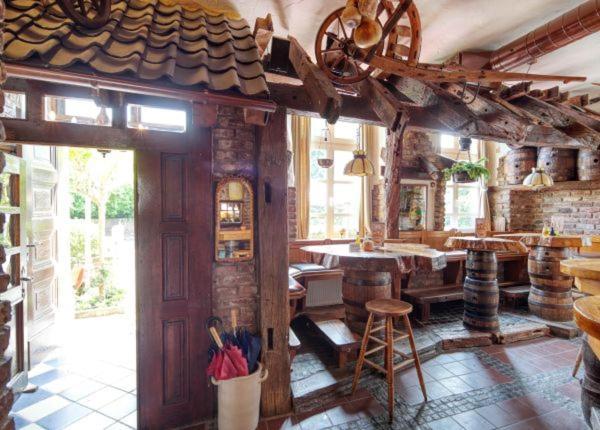 Hotel Restaurant Mathildenhof プルハイム エクステリア 写真
