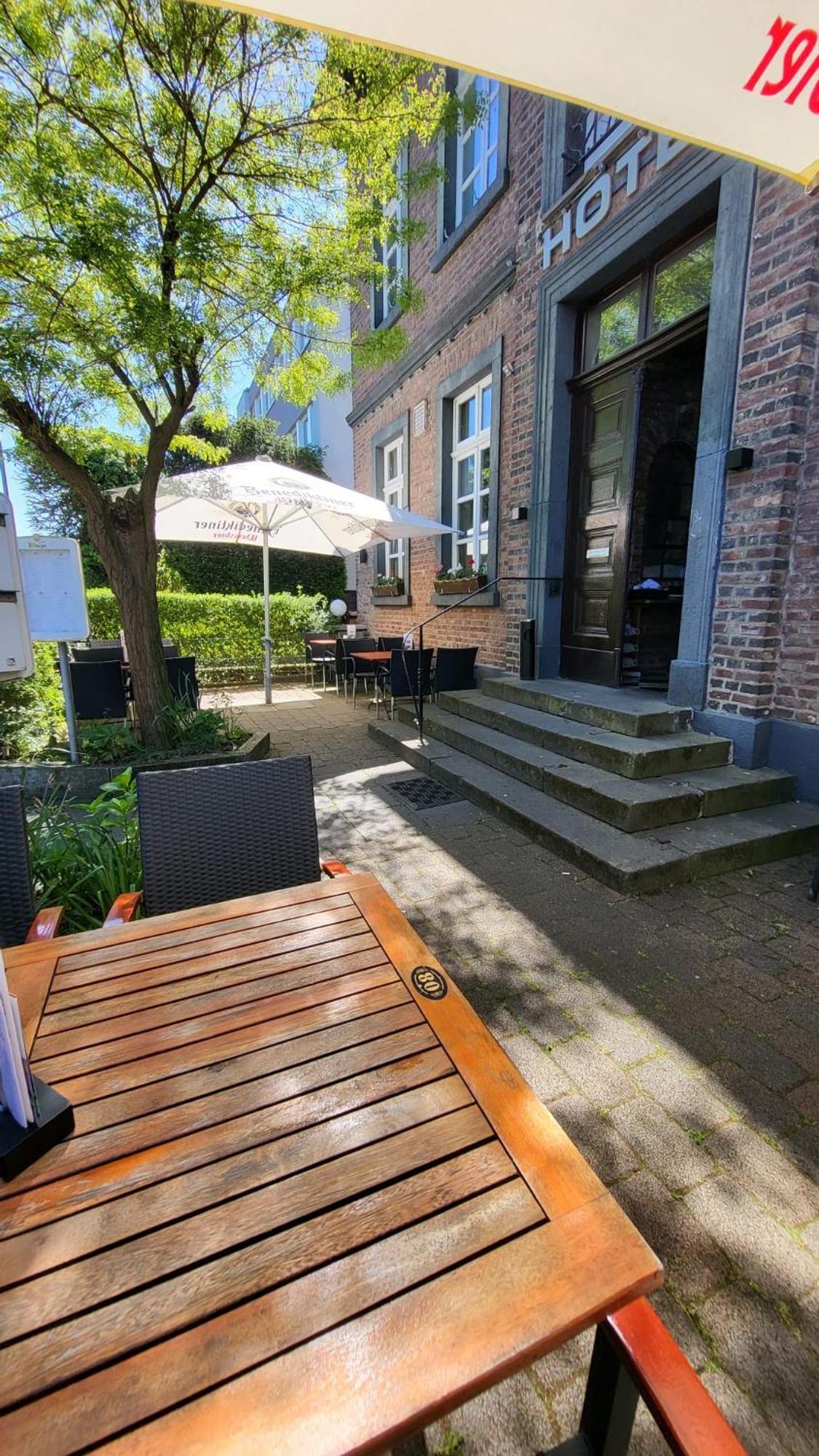 Hotel Restaurant Mathildenhof プルハイム エクステリア 写真