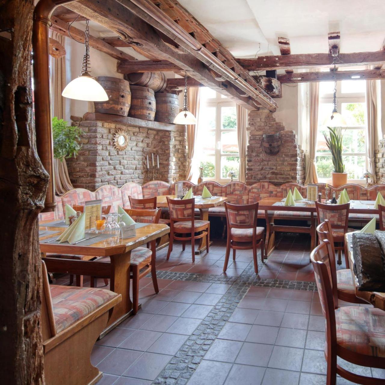 Hotel Restaurant Mathildenhof プルハイム エクステリア 写真
