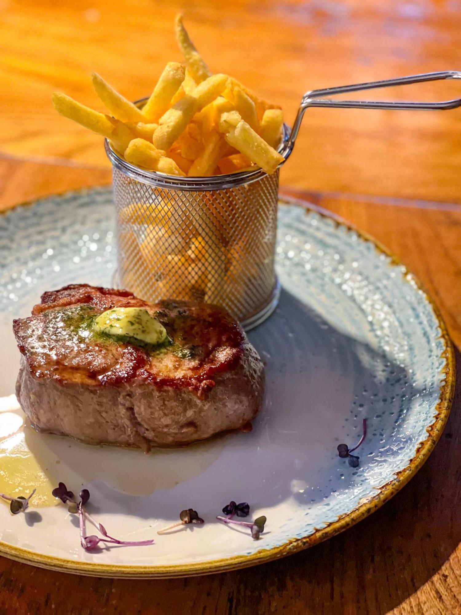 Hotel Restaurant Mathildenhof プルハイム エクステリア 写真
