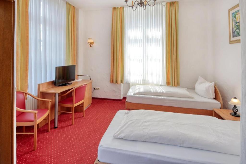 Hotel Restaurant Mathildenhof プルハイム 部屋 写真